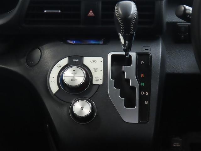 シエンタ G セーフティーエディションII 自動(衝突被害軽減)ブレーキ インテリジェントクリアランスソナー 先進LEDヘッドライト 純正地デジナビ CD/DVD再生機能 バックガイドモニター 両側電動スライドドア ETC 禁煙車(24枚目)