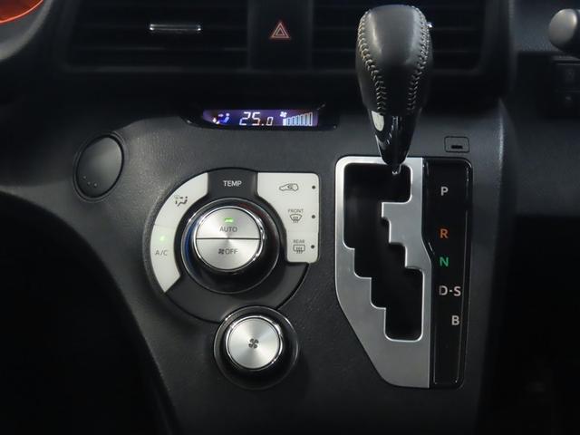 シエンタ ファンベースＧ　自動（衝突被害軽減）ブレーキ　インテリジェントクリアランスソナー　パノラマミックビューモニター　先進ライト　純正地デジナビ　ＣＤ／ＤＶＤ再生機能　両側電動スライドドア　禁煙車（25枚目）