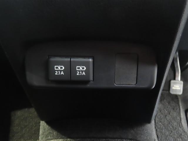 シエンタ ファンベースＧ　自動（衝突被害軽減）ブレーキ　インテリジェントクリアランスソナー　パノラマミックビューモニター　先進ライト　純正地デジナビ　ＣＤ／ＤＶＤ再生機能　両側電動スライドドア　禁煙車（26枚目）