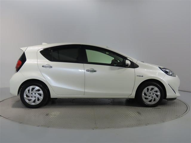 アクア Sスタイルブラック トヨタ認定中古車 自動(衝突被害軽減)ブレーキ インテリジェントクリアランスソナー 先進ライト ドライブレコーダ 純正地デジナビ CD/DVD再生機能 シートヒータ ナノイーエアコン ETC 禁煙車(22枚目)