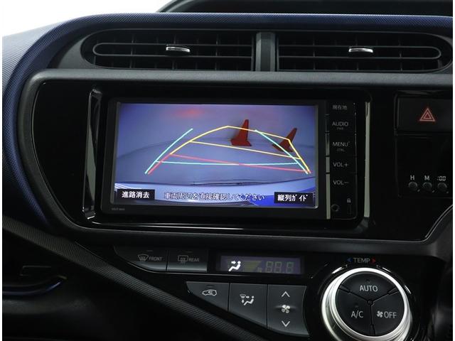 アクア Ｓ　ＬＥＤヘッドライト　ＬＥＤフォグランプ　純正ワンセグナビ　ＣＤ再生機能　バックガイドモニター　キーレスエントリー　純正アルミホイール　禁煙車（8枚目）