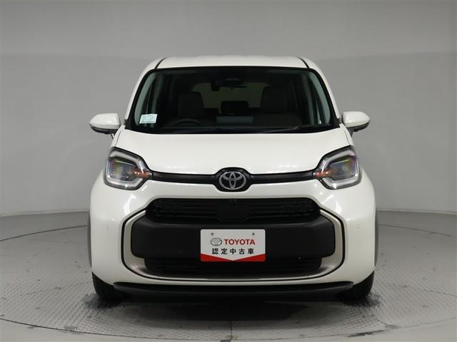 シエンタ Z トヨタ認定中古車 自動(衝突被害軽減)ブレーキ ブラインドスポットモニター パノラマミックビューモニター コネクテッド地デジナビ 両側電動スライドドア 後席サーキュレーター ドライブレコーダ 禁煙車(6枚目)