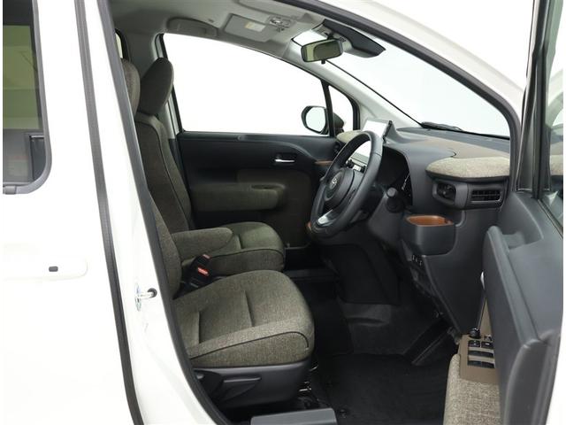 シエンタ Z トヨタ認定中古車 自動(衝突被害軽減)ブレーキ ブラインドスポットモニター パノラマミックビューモニター コネクテッド地デジナビ 両側電動スライドドア 後席サーキュレーター ドライブレコーダ 禁煙車(15枚目)