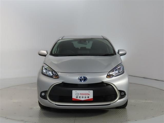 アクア Ｇ　トヨタ認定中古車　自動（衝突被害軽減）ブレーキ　インテリジェントクリアランスソナ　ドライブレコーダ　コネクテッド地デジナビ　ＣＤ／ＤＶＤ再生機能　電源コンセントＡＣ１００Ｖ　社外アルミ　禁煙車（5枚目）