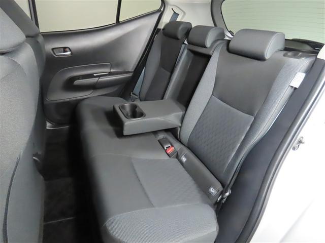 アクア Ｇ　トヨタ認定中古車　自動（衝突被害軽減）ブレーキ　インテリジェントクリアランスソナ　ドライブレコーダ　コネクテッド地デジナビ　ＣＤ／ＤＶＤ再生機能　電源コンセントＡＣ１００Ｖ　社外アルミ　禁煙車（12枚目）