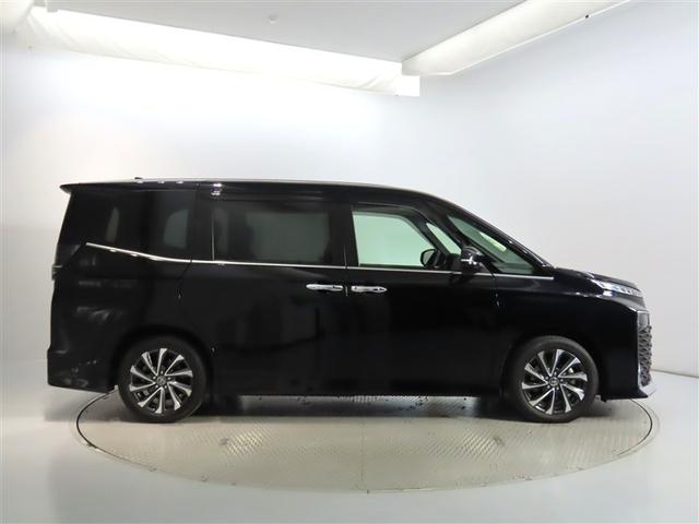 ヴォクシー Ｓ－Ｚ　自動（衝突被害軽減）ブレーキ　インテリジェントクリアランスソナー　コネクテッド地デジナビ　ＣＤ／ＤＶＤ再生機能　１４インチ後席モニター　両側電動スライドドア　シートヒータ　後席エアコン　禁煙車（23枚目）