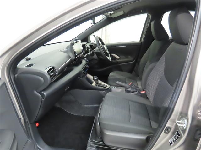 ヤリス Ｚ　自動（衝突被害軽減）ブレーキ　インテリジェントクリアランスソナー　コネクテッド地デジナビ　バックガイドモニター　ドライブレコーダ　ＬＥＤヘッドライト　ＥＴＣ２．０　禁煙車（10枚目）