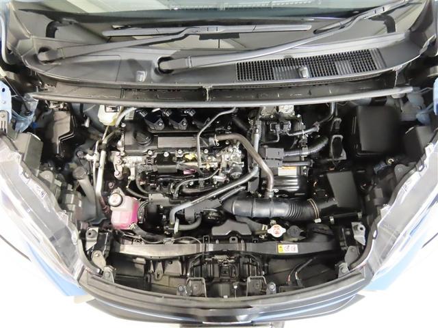 シエンタ ハイブリッドＺ　トヨタ認定中古車　自動（衝突被害軽減）ブレーキ　ブラインドスポットモニタ　パノラマミックビューモニタ　ドライブレコーダ　コネクテッド地デジナビ　電源コンセントＡＣ１００Ｖ　シートヒータ　禁煙車（17枚目）