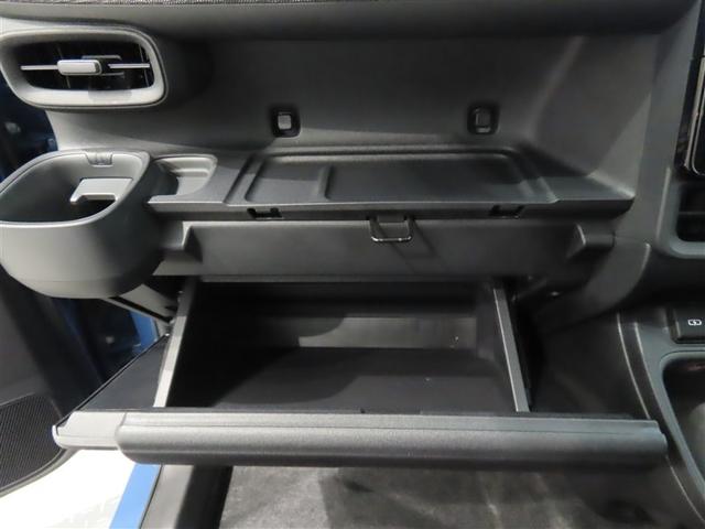 シエンタ ハイブリッドＺ　トヨタ認定中古車　自動（衝突被害軽減）ブレーキ　ブラインドスポットモニタ　パノラマミックビューモニタ　ドライブレコーダ　コネクテッド地デジナビ　電源コンセントＡＣ１００Ｖ　シートヒータ　禁煙車（28枚目）