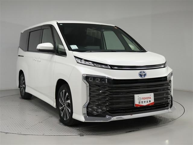 ヴォクシー ハイブリッドＳ－Ｚ　自動（衝突被害軽減）ブレーキ　インテリジェントクリアランスソナ　ブラインドスポットモニタ　ドライブレコーダ　コネクテッド地デジナビ　ＣＤ／ＤＶＤ再生機能　後席モニタ　電源コンセントＡＣ１００Ｖ　禁煙車（9枚目）