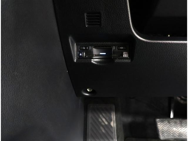 ヴォクシー ハイブリッドＳ－Ｚ　自動（衝突被害軽減）ブレーキ　インテリジェントクリアランスソナ　ブラインドスポットモニタ　ドライブレコーダ　コネクテッド地デジナビ　ＣＤ／ＤＶＤ再生機能　後席モニタ　電源コンセントＡＣ１００Ｖ　禁煙車（15枚目）