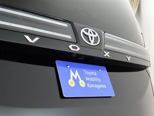 ヴォクシー Ｓ－Ｚ　自動（衝突被害軽減）ブレーキ　インテリジェントクリアランスソナ　パノラマミックビューモニター　ドライブレコーダ　デジタルインナーミラー　コネクテッド地デジナビ　ＣＤ／ＤＶＤ再生機能　パワーバックドア（21枚目）