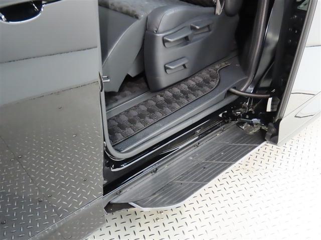 ヴォクシー Ｓ－Ｚ　自動（衝突被害軽減）ブレーキ　インテリジェントクリアランスソナ　パノラマミックビューモニター　ドライブレコーダ　デジタルインナーミラー　コネクテッド地デジナビ　ＣＤ／ＤＶＤ再生機能　パワーバックドア（22枚目）