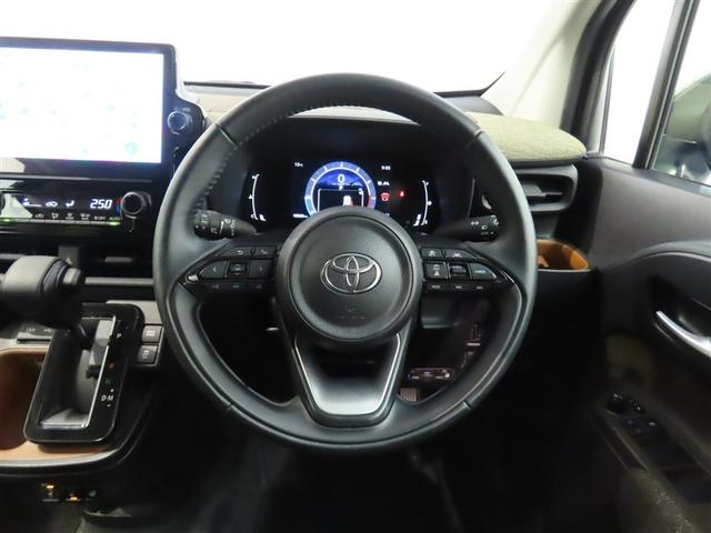 シエンタ Ｚ　自動（衝突被害軽減）ブレーキ　ブラインドスポットモニター　パノラマミックビューモニター　ドライブレコーダ　コネクテッド地デジナビ　後席モニター　シートヒータ　ステアリングヒータ　禁煙車（23枚目）