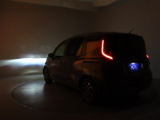 シエンタ Ｚ　自動（衝突被害軽減）ブレーキ　ブラインドスポットモニター　パノラマミックビューモニター　ドライブレコーダ　コネクテッド地デジナビ　後席モニター　シートヒータ　ステアリングヒータ　禁煙車（26枚目）