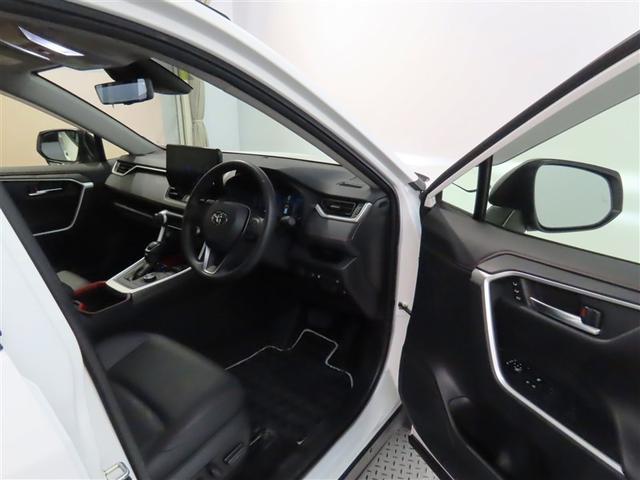 RAV4 アドベンチャー オフロードパッケージII トヨタ認定中古車 自動(衝突被害軽減)ブレーキ インテリジェントクリアランスソナー ブラインドスポットモニター ドライブレコーダ コネクテッド地デジナビ シートヒータ シートエアコン 禁煙車(8枚目)