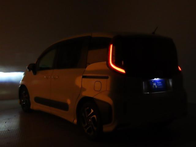 シエンタ Ｚ　モデリスタフルエアロ　自動（衝突被害軽減）ブレーキブラインドスポットモニター　ドライブレコーダ　コネクテッド地デジナビ　バックガイドモニター　両側電動スライドドア　スマートエントリーキー　禁煙車（24枚目）