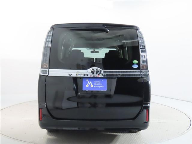 ヴォクシー Ｘ（2枚目）