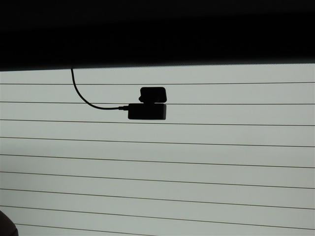 ヴェルファイアハイブリッド Ｚ　プレミア　トヨタ認定中古車　自動（衝突被害軽減）ブレーキ　ブラインドスポットモニタ　パノラマミックビューモニタ　ドライブレコーダ　コネクテッド地デジナビ　電源コンセントＡＣ１００Ｖ　シートヒータ　シートエアコン（22枚目）