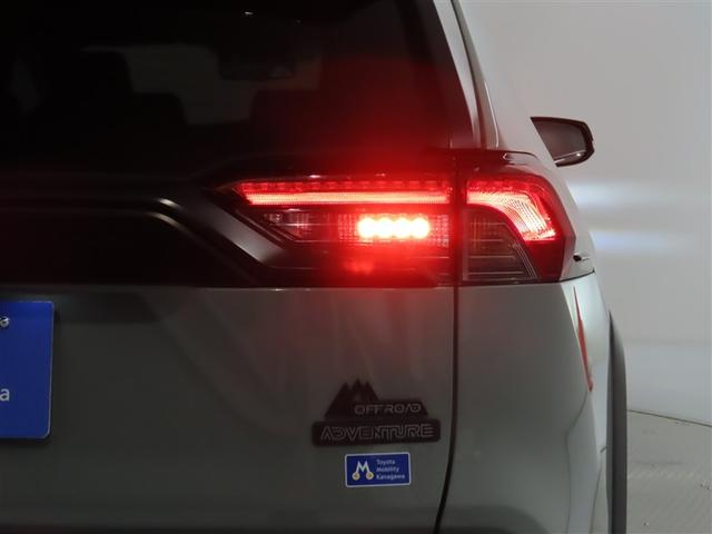 ＲＡＶ４ アドベンチャー　オフロードパッケージＩＩ　自動（衝突被害軽減）ブレーキ　ブラインドスポットモニター　パノラマミックビューモニター　コネクテッド地デジナビ　シートヒータ　シートエアコン　デジタルインナーミラー　寒冷地仕様　禁煙車（22枚目）