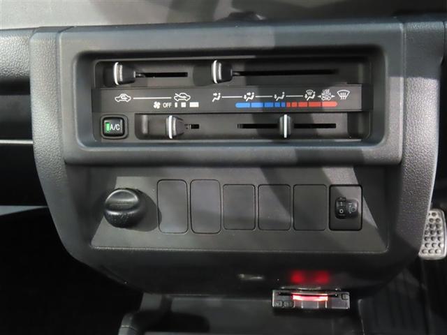 ハイゼットトラック スタンダード　５ＭＴマニュアルトランスミッション　マニュアルエアコン　パワーステアリング　ＡＭ／ＦＭラジオＣＤ再生機能　ＥＴＣ　点検記録簿　ワンオーナー　禁煙車（13枚目）