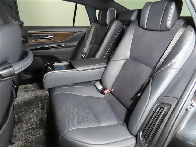 クラウン Ｚ　トヨタ認定中古車　モデリスタフルエアロ　自動（衝突被害軽減）ブレーキ　パノラマミックビューモニター　ドライブレコーダ　コネクテッド地デジナビ　電源コンセントＡＣ１００Ｖ　本革シート　シートヒータ　禁煙（9枚目）