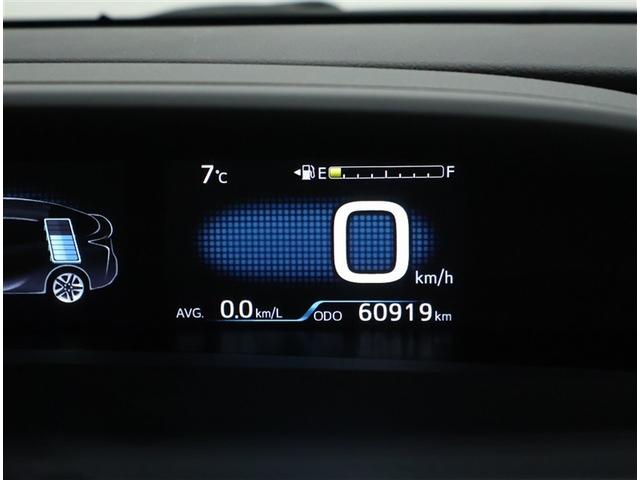 プリウス Ｓ　トヨタ認定中古車　自動（衝突被害軽減）ブレーキ　インテリジェントクリアランスソナー　ドライブレコーダ　純正地デジナビ　ＣＤ再生機能　バックガイドモニター　クルーズコントロール　禁煙車（14枚目）