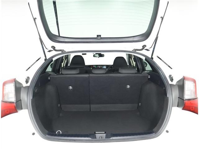 プリウス Ｓ　トヨタ認定中古車　自動（衝突被害軽減）ブレーキ　インテリジェントクリアランスソナー　ドライブレコーダ　純正地デジナビ　ＣＤ再生機能　バックガイドモニター　クルーズコントロール　禁煙車（21枚目）