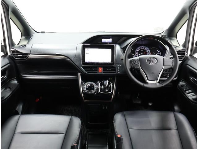 エスクァイア ハイブリッドGi ブラックテーラード(3枚目)