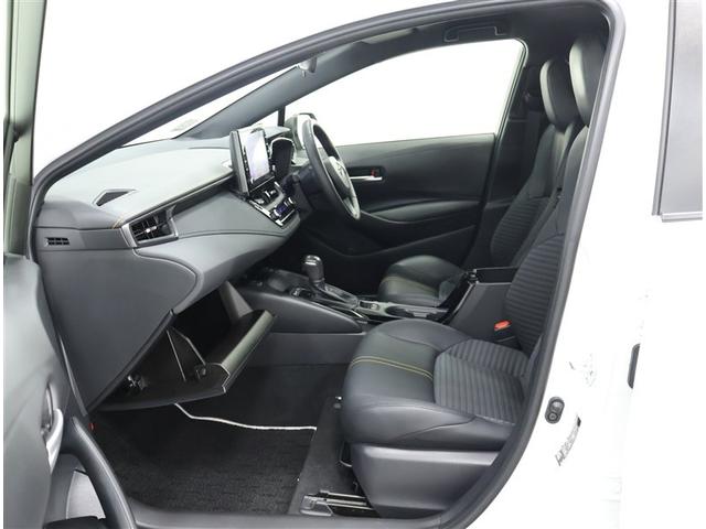 カローラスポーツ ハイブリッドＧ　スタイル　５０ミリオンエディション（18枚目）