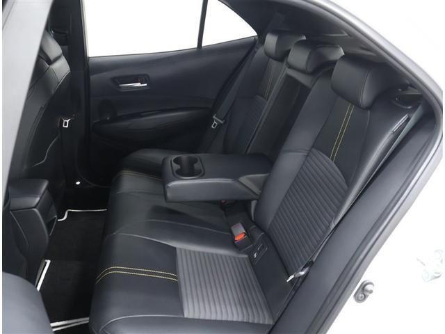 カローラスポーツ ハイブリッドＧ　スタイル　５０ミリオンエディション（19枚目）