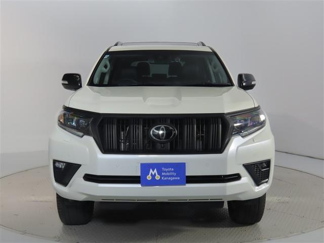 《ロングラン保証α》通常のロングラン保証に有償にてプラス１年または２年の延長保証もお選びいただけます。愛車を永く大切にお乗りになる方におすすめのプランです。