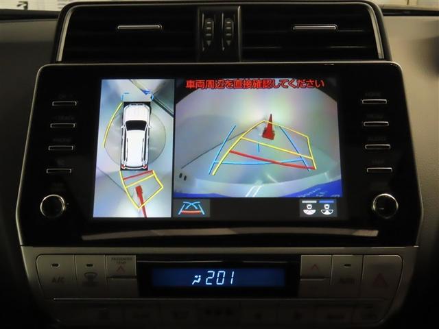 後方の見える安心をお届けするバックガイドモニター付：バックするときのアシストラインもあって楽々バック！車庫入れや縦列駐車をサポートし、苦手な駐車も安心です！今やもう手放せない装備ですネ♪