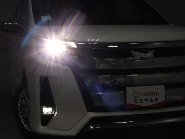 ノア ハイブリッドＳｉ　ダブルバイビーＩＩＩ　認定中古車・純正１０インチナビ・ＥＴＣ・ＬＥＤヘッドライト・ワンオーナー・純正１２インチ後席モニター・シートヒーター・前後ドライブレコーダー（27枚目）