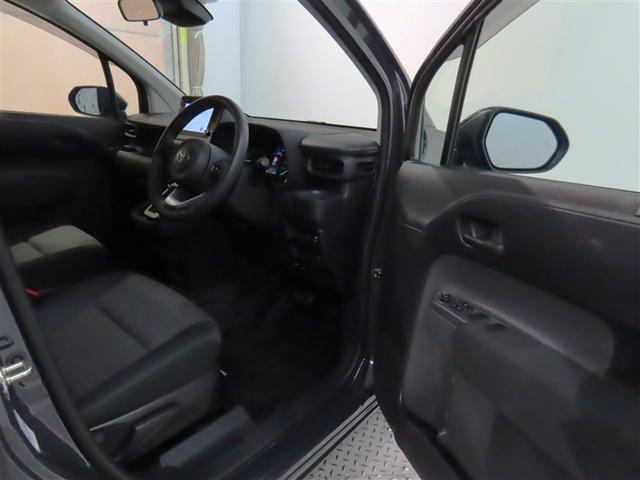 シエンタ Ｇ　コネクテッドナビ・パノラミックビュ・ルーフサーキュレータ・シートヒーター・ステアリングヒーター・前後ドライブレコーダー（8枚目）