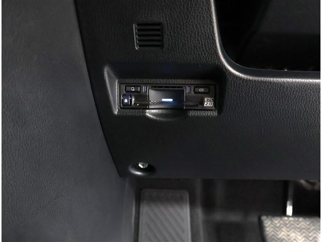 ヴォクシー ハイブリッドS-Z(18枚目)