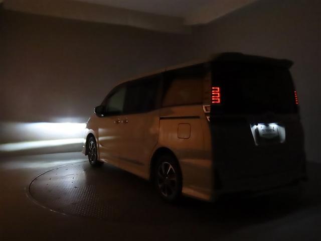 ヴォクシー ZS 煌III(23枚目)