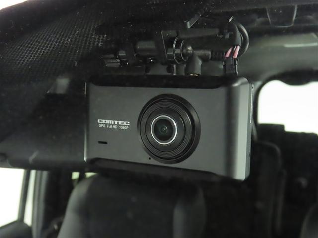 ヴォクシー ＺＳ　煌ＩＩＩ　禁煙車・ワンオーナー・自動（軽減）ブレーキ・純正メモリーナビゲーション・フルセグ・バックガイドモニター・後席モニター・両側パワースライドドア・スマートキー・ＬＥＤヘッドライト・ＥＴＣ・ドライブレコーダ（22枚目）