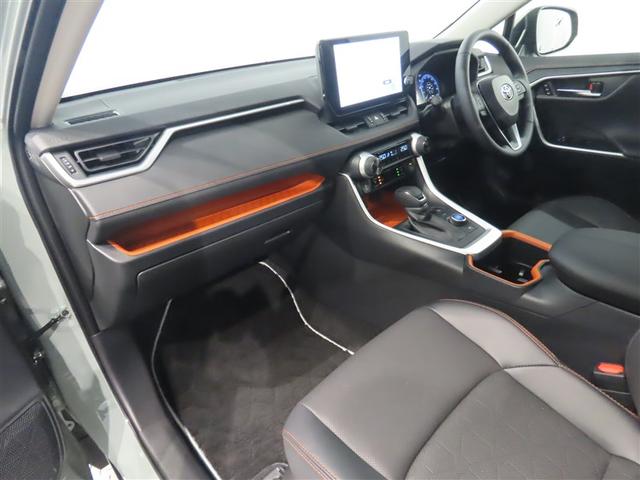 ＲＡＶ４ ハイブリッドアドベンチャー　トヨタ認定中古車・禁煙車・当社試乗車・自動（軽減）ブレーキ・純正メモリーナビゲーション・フルセグ・バックガイドモニター・スマートキー・ＬＥＤヘッドライト・ＥＴＣ・サンルーフ・ドライブレコーダー・アルミ（12枚目）