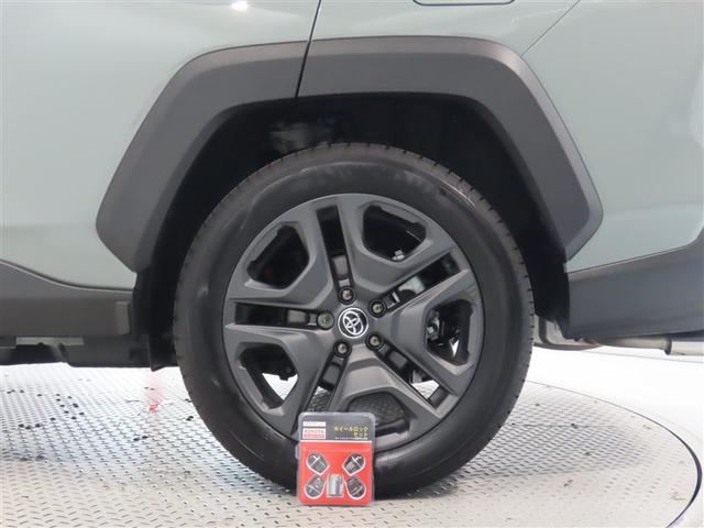 ＲＡＶ４ ハイブリッドアドベンチャー　トヨタ認定中古車・禁煙車・当社試乗車・自動（軽減）ブレーキ・純正メモリーナビゲーション・フルセグ・バックガイドモニター・スマートキー・ＬＥＤヘッドライト・ＥＴＣ・サンルーフ・ドライブレコーダー・アルミ（19枚目）