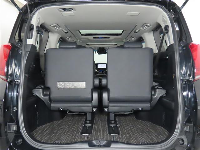アルファードハイブリッド ＳＲ　Ｃパッケージ　トヨタ認定中古車・禁煙車・自動（軽減）ブレーキ・純正メモリーナビゲーション・フルセグ・後席モニター・両側パワースライドドア・バックガイドモニター・スマートキー・ＬＥＤヘッドライト・ＥＴＣ・ドラレコ（16枚目）