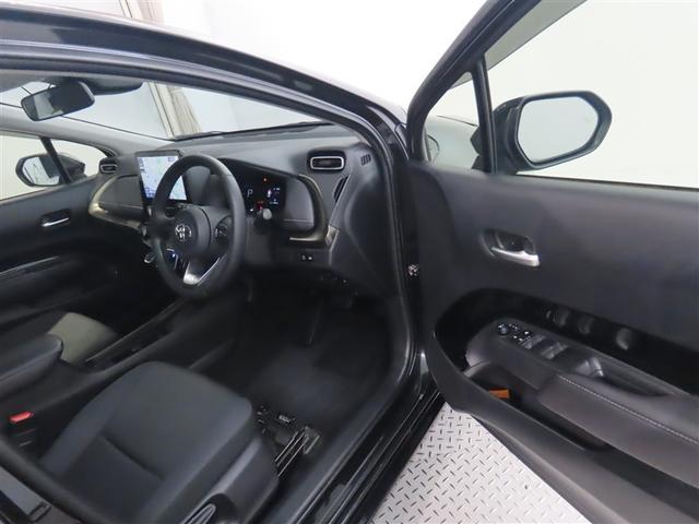 アクア Ｚ　トヨタ認定中古車・禁煙車・ワンオーナー・自動（軽減）ブレーキ・純正メモリーナビゲーション・パノラミックビューモニター・スマートキー・ＬＥＤヘッドライト・ＥＴＣ・クルーズコントロール・ドライブレコーダー（8枚目）
