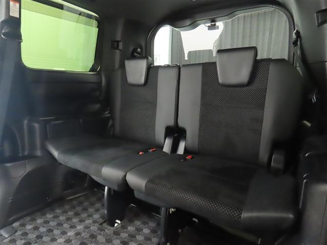 ヴォクシー ZS 煌III 禁煙車・ワンオーナー・自動(軽減)ブレーキ・純正メモリーナビゲーション・フルセグ・後席モニター・バックガイドモニター・スマートキー・LEDヘッドライト・ETC・両側パワースライドドア・ドラレコ(13枚目)