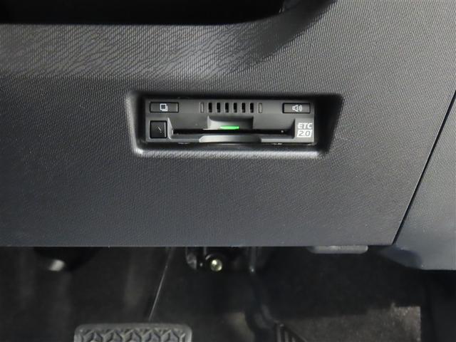 アクア Ｓスタイルブラック　トヨタ認定中古車・禁煙車・自動（軽減）ブレーキ・純正メモリーナビゲーション・フルセグ・バックガイドモニター・スマートキー・ＬＥＤヘッドライト・ＥＴＣ・ドライブレコーダー・アルミホイール（13枚目）