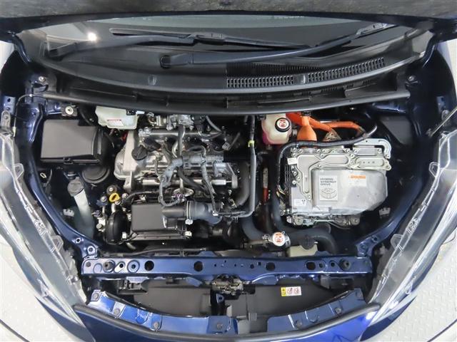 アクア Ｓスタイルブラック　トヨタ認定中古車・禁煙車・自動（軽減）ブレーキ・純正メモリーナビゲーション・フルセグ・バックガイドモニター・スマートキー・ＬＥＤヘッドライト・ＥＴＣ・ドライブレコーダー・アルミホイール（17枚目）