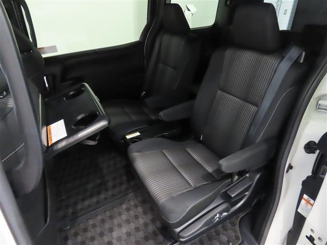 ヴォクシー ＺＳ　煌ＩＩ　禁煙車・ワンオーナー・自動（軽減）ブレーキ・純正メモリーナビゲーション・フルセグ・バックガイドモニター・スマートキー・ＬＥＤヘッドライト・ＥＴＣ・両側パワースライドドア・クルーズコントロール・ドラレコ（11枚目）