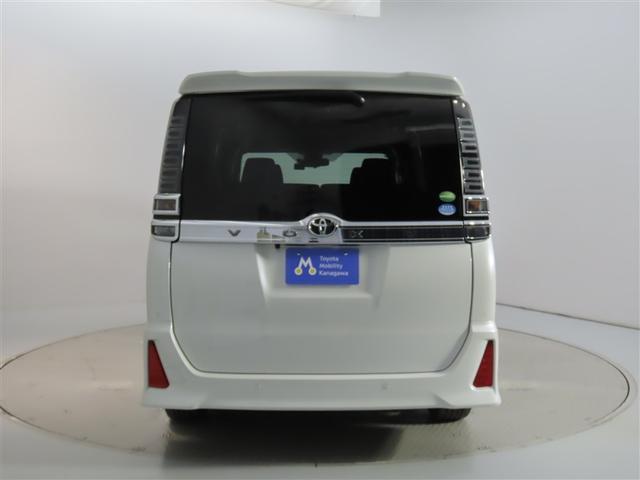 ヴォクシー ＺＳ　煌ＩＩ　禁煙車・ワンオーナー・自動（軽減）ブレーキ・純正メモリーナビゲーション・フルセグ・バックガイドモニター・スマートキー・ＬＥＤヘッドライト・ＥＴＣ・両側パワースライドドア・クルーズコントロール・ドラレコ（30枚目）