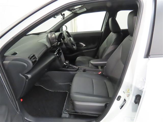 ヤリスクロス Z トヨタ認定中古車・禁煙車・元当社試乗車・自動(軽減)ブレーキ・純正メモリーナビゲーション・フルセグ・バックガイドモニター・スマートキー・LEDヘッドライト・ETC・ドライブレコーダー・アルミホイール(10枚目)