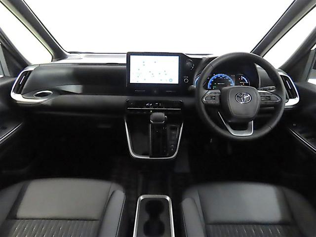 ノア ハイブリッドＳ－Ｚ　トヨタ認定中古車・禁煙車・ワンオーナー・自動（軽減）ブレーキ・純正メモリーナビゲーション・フルセグ・バックガイドモニター・後席モニター・両側パワースライドドア・クルーズコントロール・アルミホイール（3枚目）