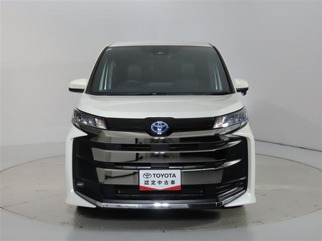 ノア ハイブリッドＳ－Ｚ　トヨタ認定中古車・禁煙車・ワンオーナー・自動（軽減）ブレーキ・純正メモリーナビゲーション・フルセグ・バックガイドモニター・後席モニター・両側パワースライドドア・クルーズコントロール・アルミホイール（5枚目）